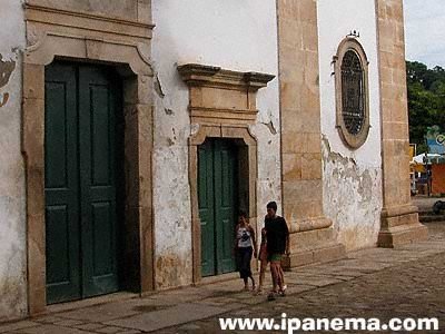 Igreja Matriz Nossa Senhora dos Remedios. Photo by Silviano for www.ipanema.com. All rights reserved | Todos os direitos reservados This photo is digitally watermarked and tracked. Copies are strictly forbidden. Property of www.ipanema.com.